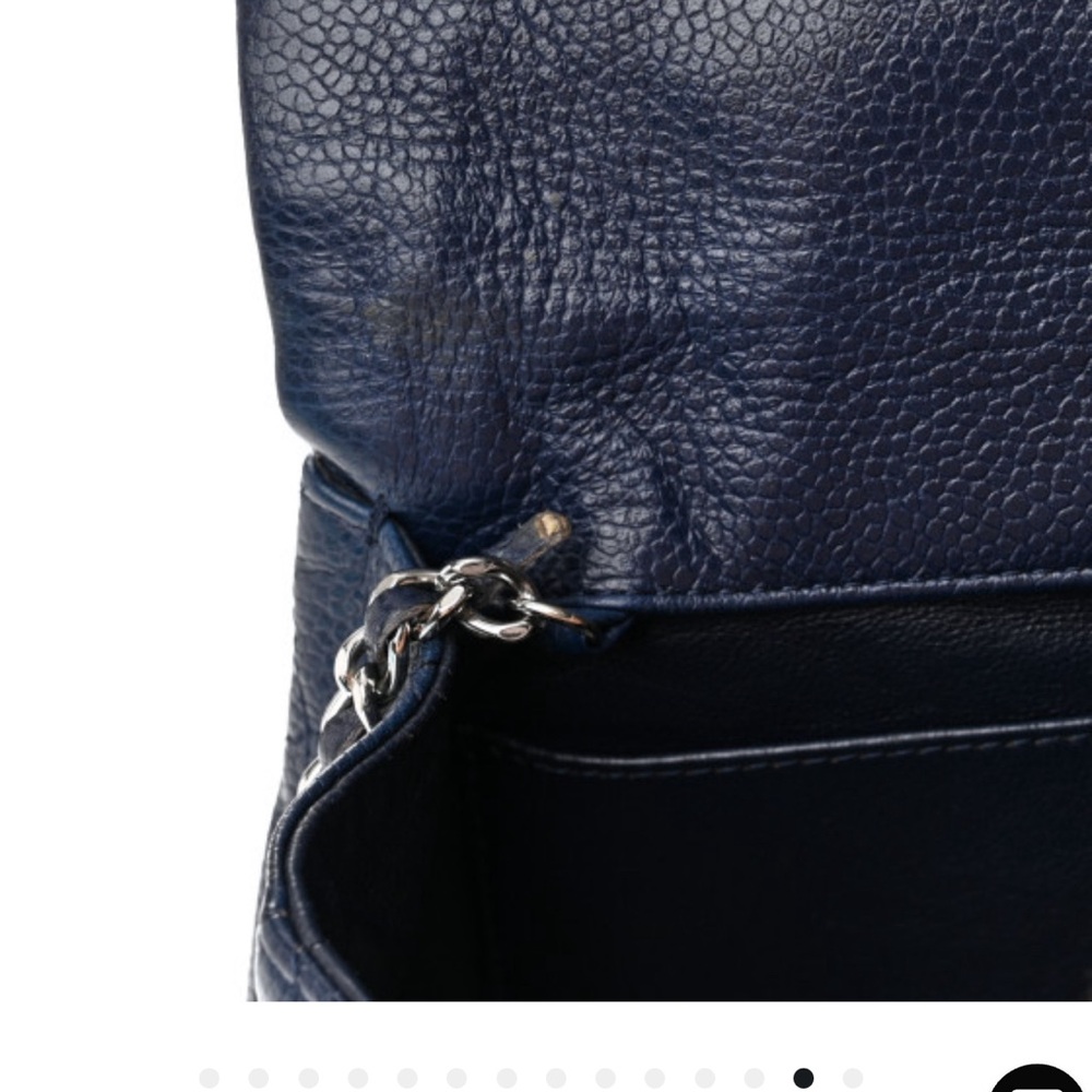 Chanel Caviar Clutch with chain - Picture 9 of 14